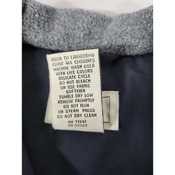 L.L. Bean Winter Vest Fleece Lined Nylon Ski Black Womens Size Medium EUC - Picture 7 of 8